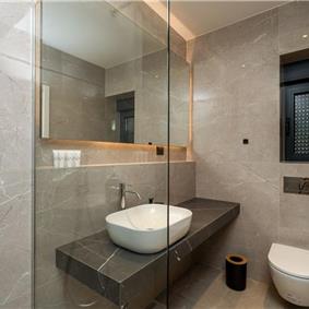 4 bedroom villa with pool in Dubrovnik region, sleeps 8 